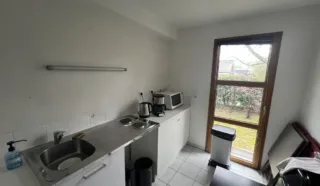  BUREAUX 251 M² CARQUEFOU