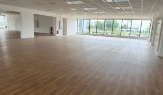  BUREAUX 1 843 M² NANTES