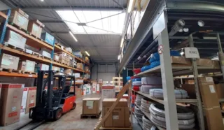  LOCAUX COMMERCIAUX LOCAUX D'ACTIVITÉS 867 M² LA BAULE ESCOUBLAC