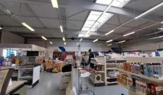  LOCAUX COMMERCIAUX LOCAUX D'ACTIVITÉS 1 217 M² LA BAULE ESCOUBLAC