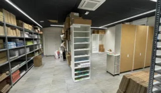  BUREAUX LOCAUX COMMERCIAUX 192 M² VERTOU