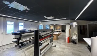  BUREAUX LOCAUX COMMERCIAUX 192 M² VERTOU