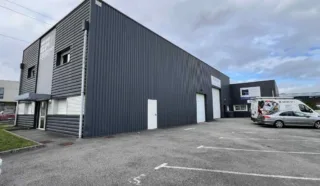  LOCAL D'ACTIVITES LE RHEU 280 m²