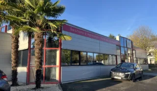  BUREAUX 390 M² NANTES