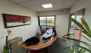  BUREAUX 390 M² NANTES