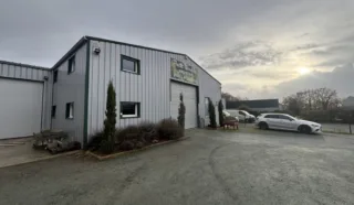  BUREAUX 745 M² CORDEMAIS