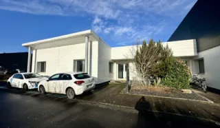  BUREAUX 139 m² SAINT-GREGOIRE