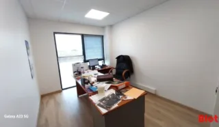  BUREAUX 1ER ETAGE SAINT-MALO PARAME 219 m²