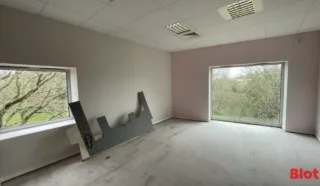  BUREAUX 93 M² SAINT NAZAIRE