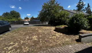  BUREAUX LOCAUX COMMERCIAUX 146 M² SAINT HERBLAIN