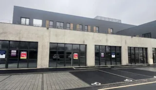  LOCAL D'ACTIVITES LA MEZIERE 390 m²