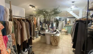  LOCAL COMMERCIAL DINAN 54 m²