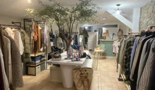  LOCAL COMMERCIAL DINAN 54 m²