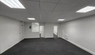  BUREAUX  75 m² NANTES