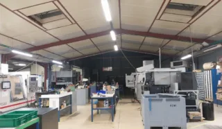  LOCAL D'ACTIVITES 1 010 m² PLEYBEN