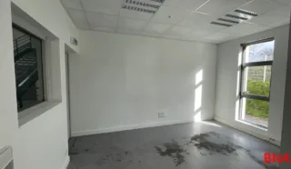  LOCAUX D'ACTIVITÉS 1 116 M² SAINT NAZAIRE