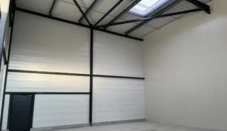  LOCAL D'ACTIVITÉS THEIX 125 m²