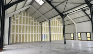  LOCAUX D'ACTIVITÉS 340 M² SAINT MALO