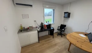  LOCAL D'ACTIVITES 250 m² SAINT-RENAN