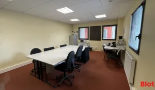  BUREAUX 208 M² GUERANDE