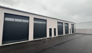  LOCAUX D'ACTIVITÉS 45 M² VIGNEUX DE BRETAGNE