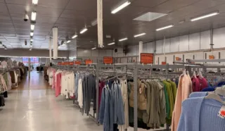  LOCAL COMMERCIAL RENNES ZI DE LORIENT 1 700 m²