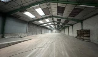  LOCAL D'ACTIVITES 1310 m² LANGUIDIC