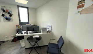  BUREAUX LOCAUX COMMERCIAUX 186 M² SAINT NAZAIRE