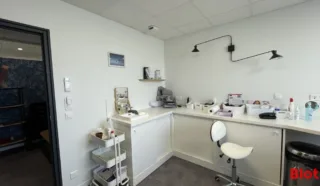  BUREAUX LOCAUX COMMERCIAUX 186 M² SAINT NAZAIRE