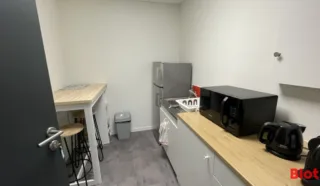  BUREAUX LOCAUX COMMERCIAUX 186 M² SAINT NAZAIRE