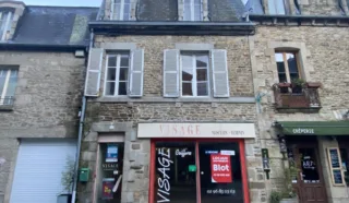  CELLULE COMMERCIALE AVEC SOUS-SOL DINAN 60 m²
