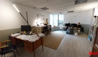  BUREAUX LOCAUX COMMERCIAUX 62 M² NANTES