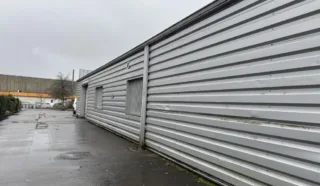  LOCAUX D'ACTIVITÉS 286 M² THOUARE SUR LOIRE