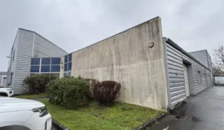  LOCAUX D'ACTIVITÉS 286 M² THOUARE SUR LOIRE
