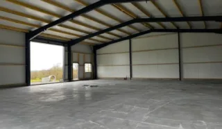  LOCAL D'ACTIVITÉS NEUF 168 m² sud de ST BRIEUC