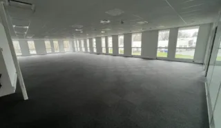  BUREAUX 422 m² NANTES