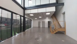  LOCAUX D'ACTIVITÉS 1 327 M² PORNICHET