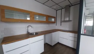  LOCAUX D'ACTIVITÉS 1 327 M² PORNICHET