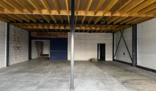  LOCAUX COMMERCIAUX et d'ACTIVITÉS 304 m² TREGUEUX