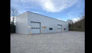  LOCAL D'ACTIVITES RETIERS 440 m²