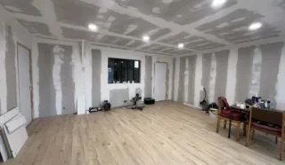  LOCAL D'ACTIVITES LECOUSSE 370 m²