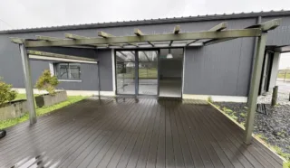  LOCAL COMMERCIAL / BUREAUX 285 m² PLOUDANIEL