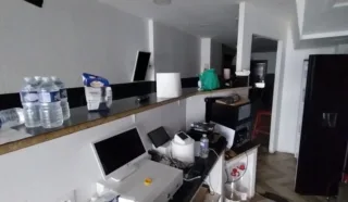  Avec droit d'entrée LOCAL COMMERCIAL 50 m² BREST