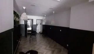  Avec droit d'entrée LOCAL COMMERCIAL 50 m² BREST