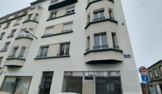  LOCAUX COMMERCIAUX 50 m² BREST Jaurès