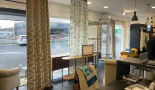  LOCAUX COMMERCIAUX 130 m² LANVOLLON