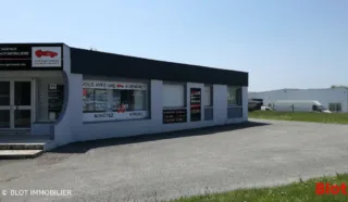  BUREAUX 60 m² CAUDAN