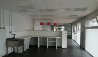  BUREAUX LOCAUX COMMERCIAUX 113 M² LA BAULE ESCOUBLAC