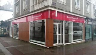  LOCAL COMMERCIAL 140 m² LORIENT