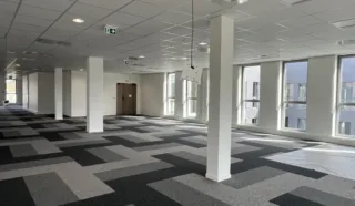  BUREAUX 183 m² CESSON-SEVIGNE
